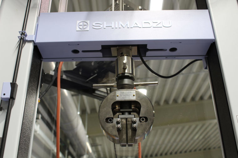 Static load frame mechanical testing machine.