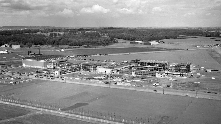 Culham Laboratory under construction.