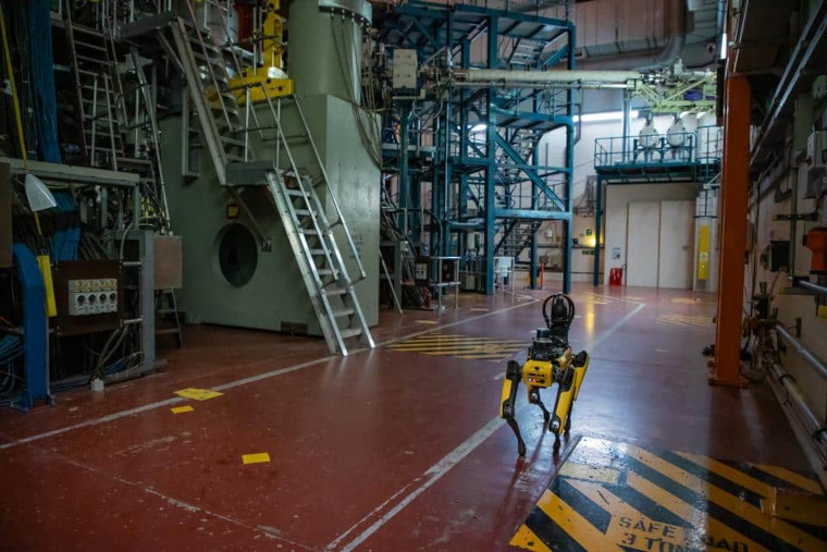 The autonomous robot SPOT Deployment in JET Torus Hall.